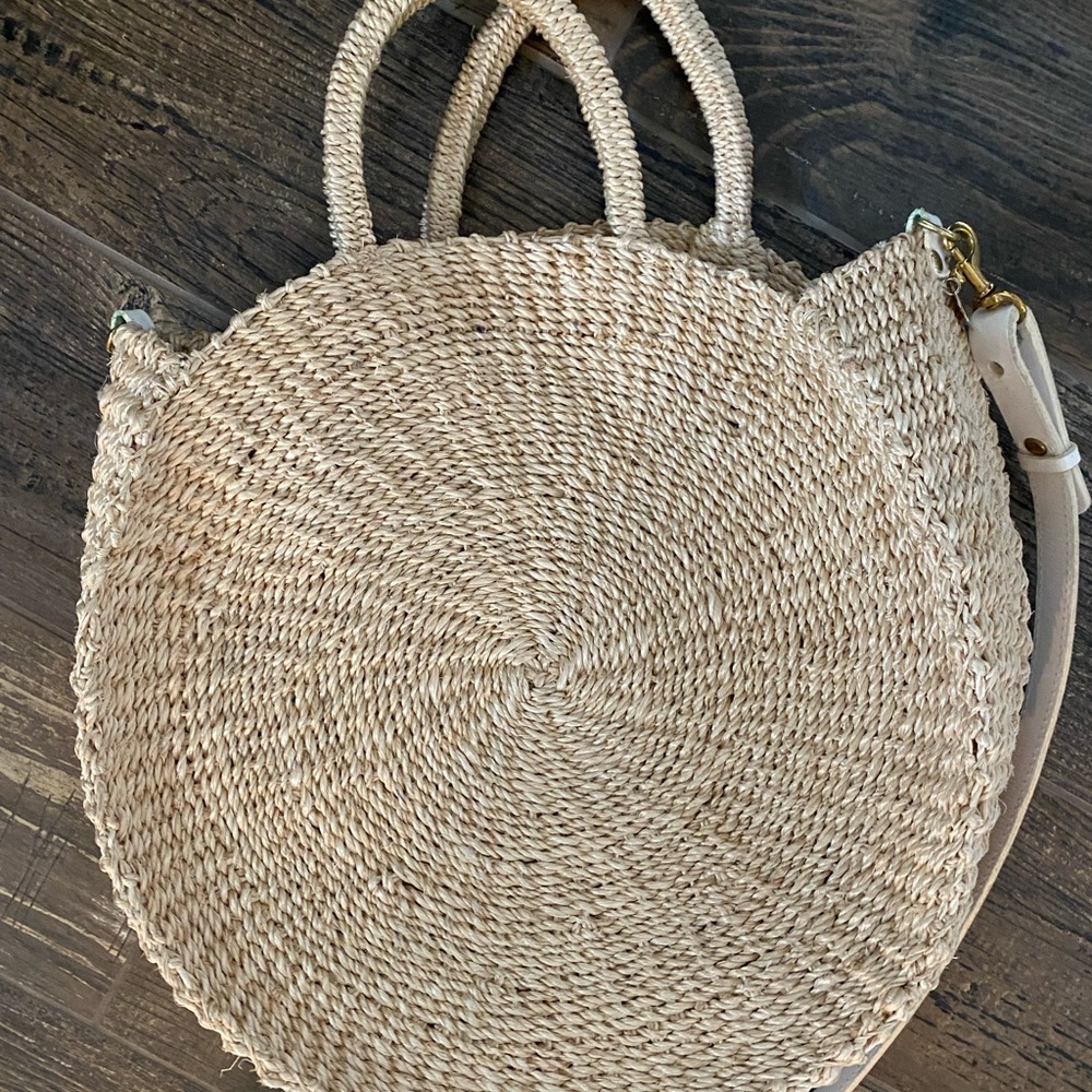 Clare V. Tote